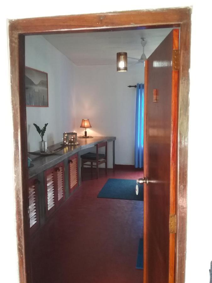Gasthaus Langeoog Unawatuna Bagian luar foto
