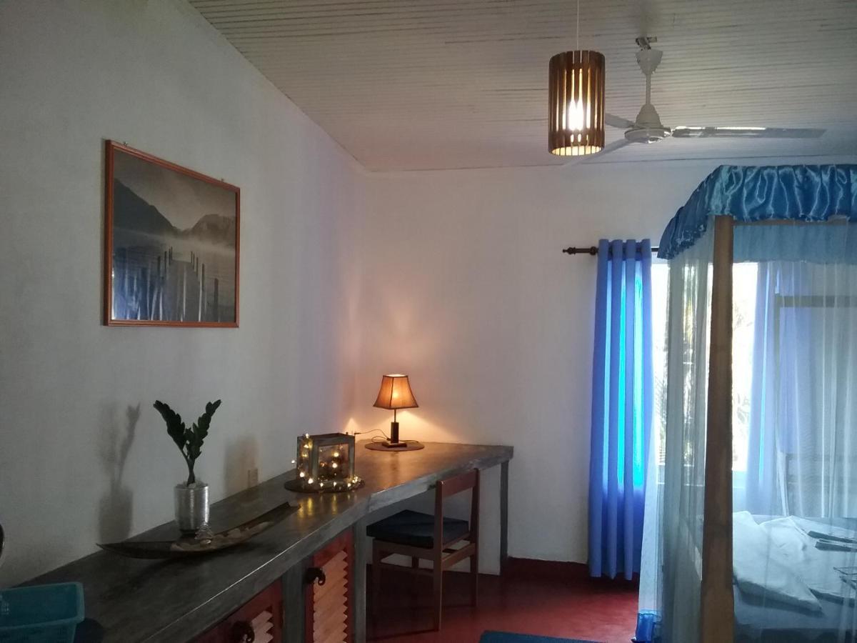 Gasthaus Langeoog Unawatuna Bagian luar foto