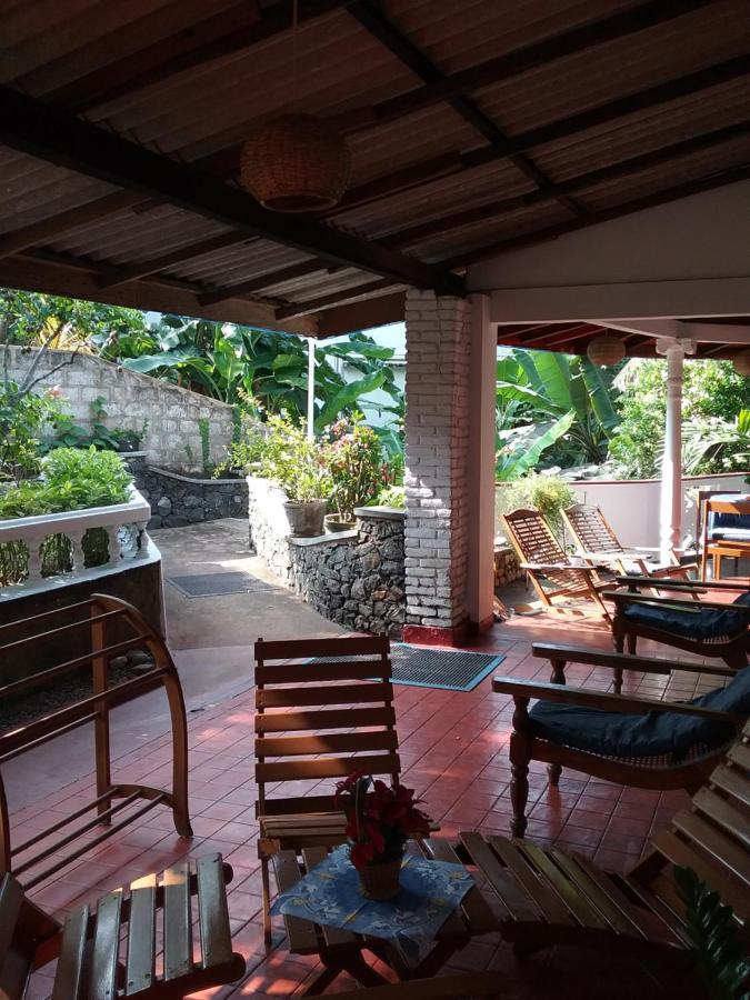 Gasthaus Langeoog Unawatuna Bagian luar foto