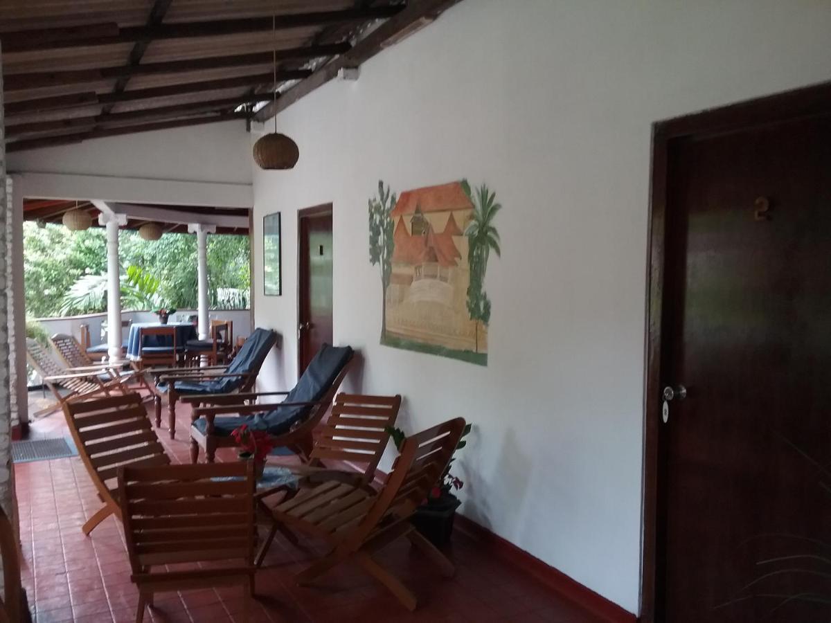 Gasthaus Langeoog Unawatuna Bagian luar foto